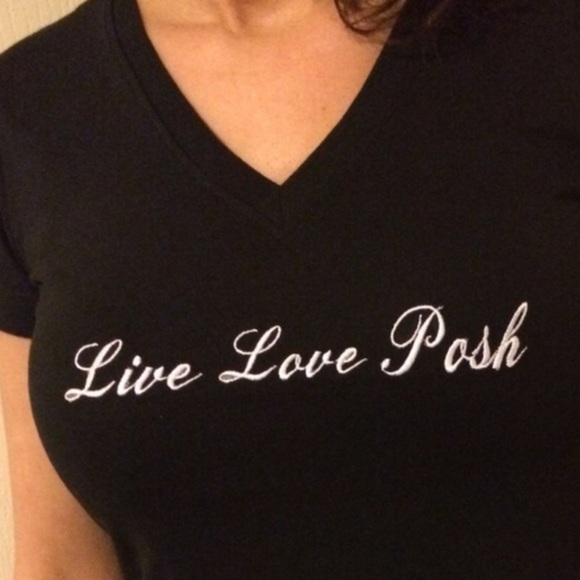 LIVE Love Posh™ Embroidered Tee. Price firm. - Picture 2 of 3